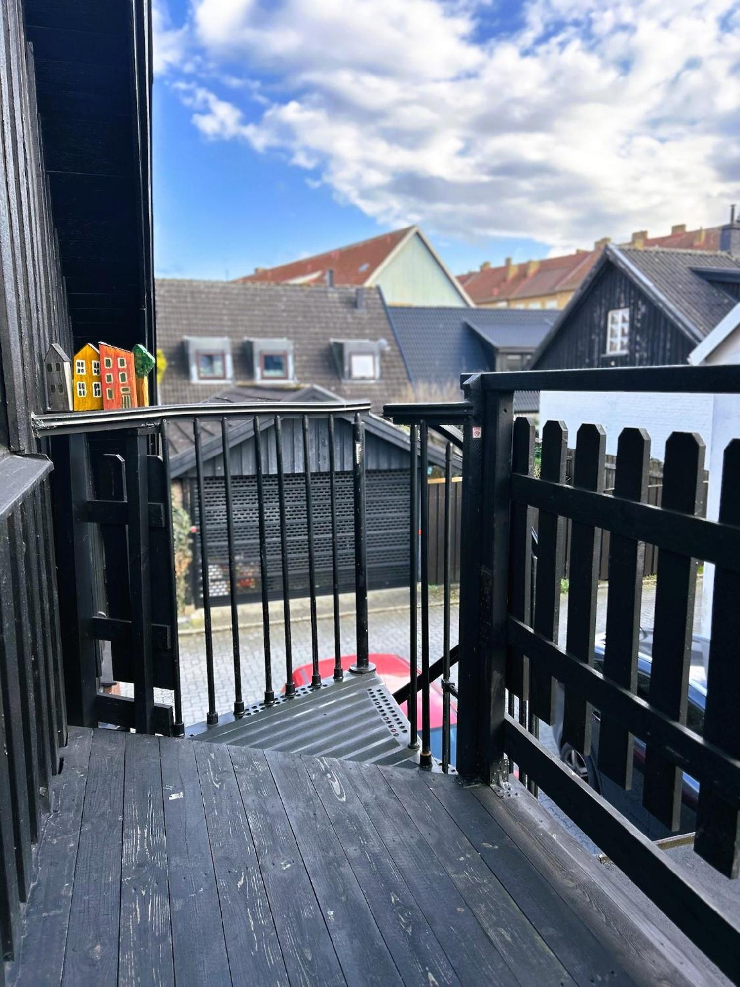 En Trappa Upp Apartment Малмьо Екстериор снимка