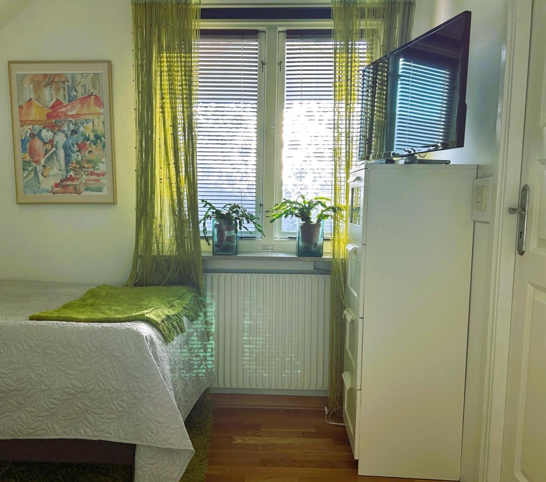 En Trappa Upp Apartment Малмьо Екстериор снимка